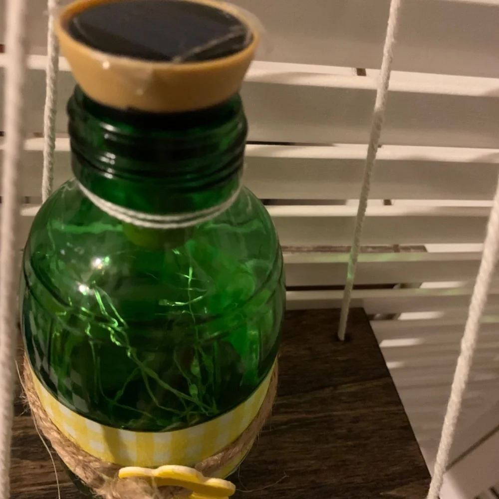 Hand Crafted- green barrel glass solar lantern